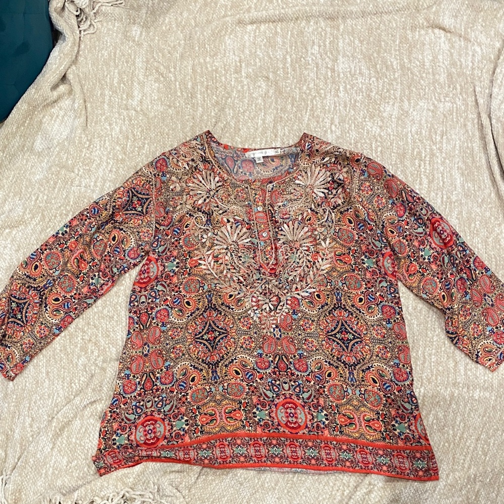 Love Vibrant Paisley Blouse